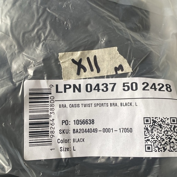 NWT Fabletics Oasis Twist Sports Bra Black L X11 - Picture 6 of 6